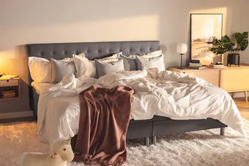 Ella Familjesäng Sängpaket 240x210  cm - (+Fler val) Mörkgrå - Products - Möbler - Säng - Kontinentalsäng