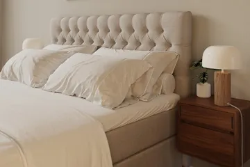HVILA Lyx Komplett Sängpaket 160x200 cm Kontinentalsäng med knappad sänggavel - Beige - Products - Möbler - Säng - Kontinentalsäng