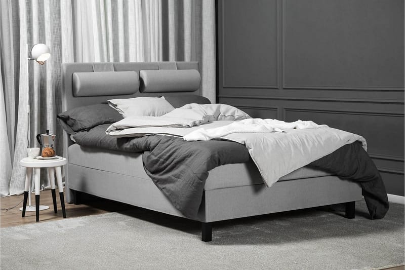 Lucky Komplett Sängpaket 140x200 Latex Slät Sänggavel - Nackkudde Liten Mellangrå - Products - Möbler - Säng - Kontinentalsäng