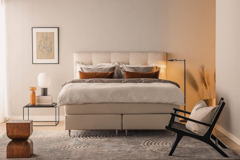 Oslo Lyx Kontinentalsäng 180x200 cm - Ljusbeige - Products - Möbler - Säng - Kontinentalsäng