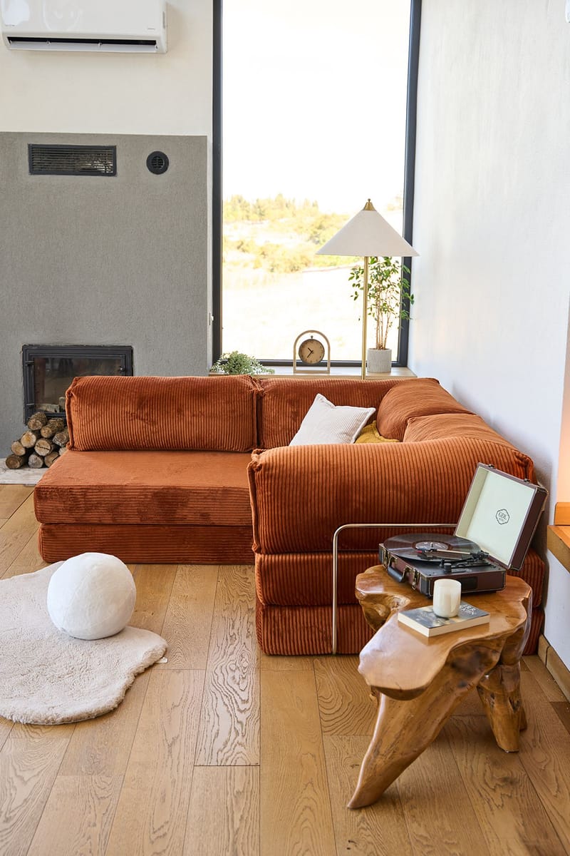 Jenor 4-sits Hörnbäddsoffa - Products - Möbler - Soffa - Bäddsoffa - Hörnbäddsoffa