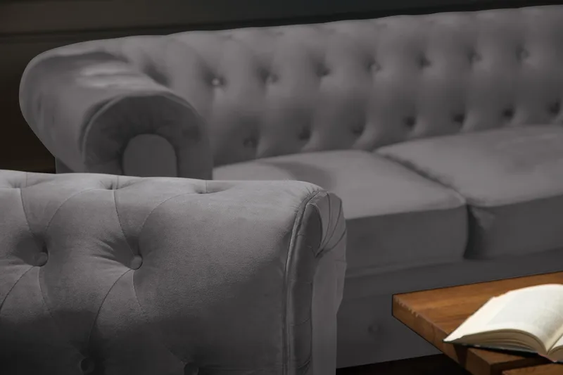 Chesterfield Lyx 3 sits Sammetssoffa - Djup soffa - Mörkgrå - Products - Möbler - Soffa - Chesterfield soffa