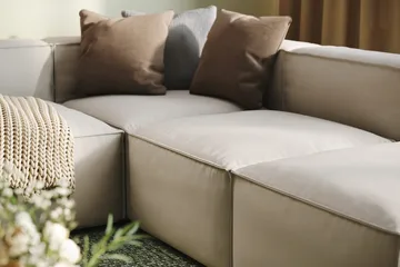 Cubo 5-sits U-formad Djup Modulsoffa Med Divan och Schäslong i Sammet - Vit - Products - Möbler - Soffa - U-soffa