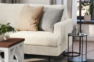 Menard Compact 3-sits Vänstervänd L-formad Divansoffa i Sammet - Krämvit - Products - Möbler - Soffa - Divansoffa & schäslongsoffa - 3 sits soffa med divan