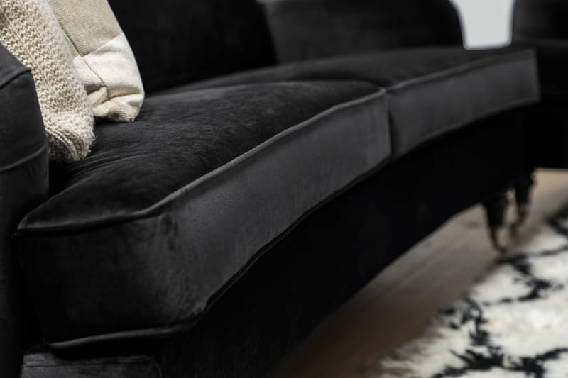 Howard Classic 2-sits Svängd Sammetssoffa - Svart - Products - Möbler - Soffa - Sammetssoffa