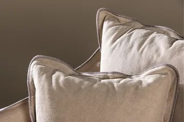 Oskarshamn Soffa 3-sits - Brun - Products - Möbler - Soffa - 3 sits soffa