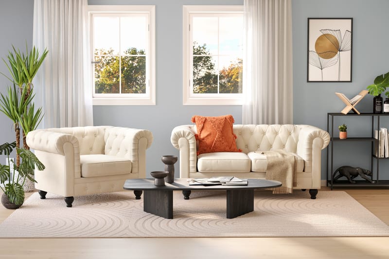 Chesterfield LYX 2+1 - SYN0000058, SYN0000063 - Beige - Products - Möbler - Soffa - Soffgrupp - Chesterfield soffgrupp