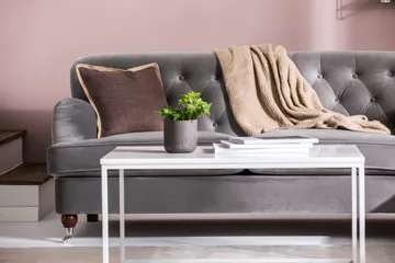 Howard Riviera Soffgrupp 3-sits + 2-sits Soffa + Fåtölj + Fotpall i Sammet - Ljusgrå - Products - Möbler - Soffa - Soffgrupp - Howard soffgrupp
