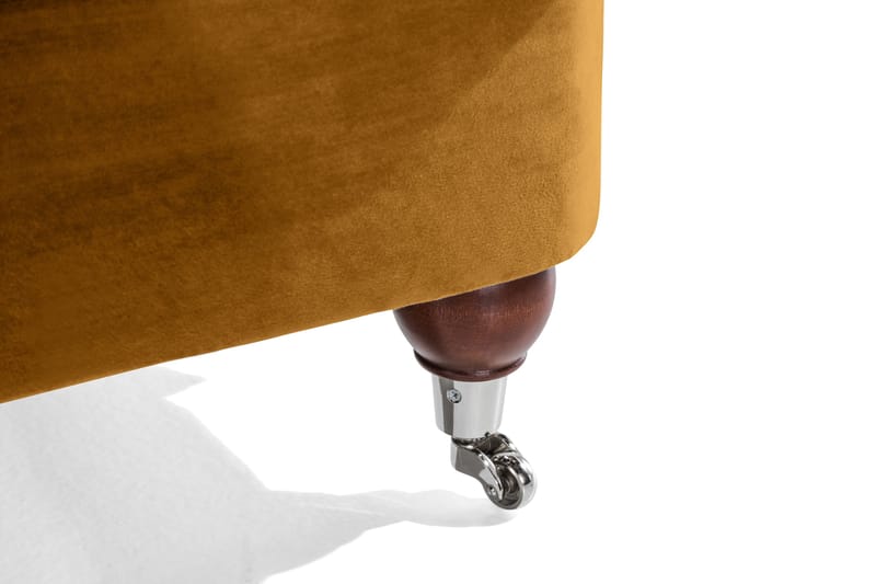 Howard Riviera Soffgrupp 3-sits + 2-sits Soffa + Fåtölj + Fotpall i Sammet - Mörkgul - Products - Möbler - Soffa - Soffgrupp - Howard soffgrupp