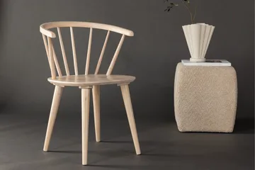 Bobby Karmstol med Armstöd - Vitlaserad / Gummiträ - Products - Möbler - Fåtölj & stolar - Karmstol