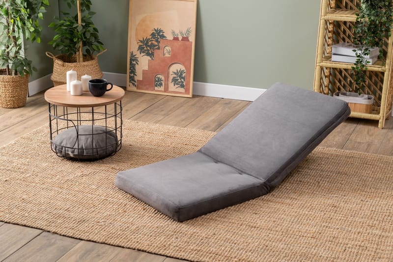 Zira Liggfåtölj - Products - Möbler - Fåtölj & stolar - Fåtölj - Bäddfåtölj