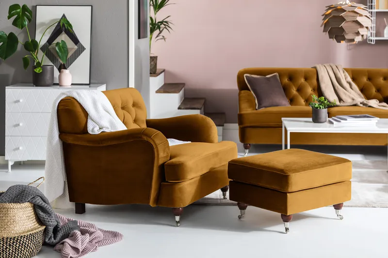 Howard Riviera Sammetsfåtölj - Amber - Products - Möbler - Fåtölj & stolar - Fåtölj - Howard fåtölj
