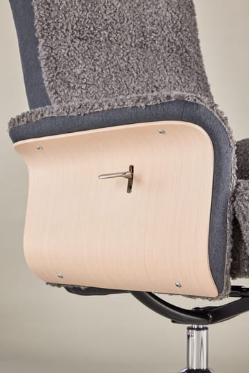 Reclinerfåtölj med fotpall - Grå fårskinnsimitation/whitewash ek - Grå - Products - Möbler - Fåtölj & stolar - Fåtölj - Biofåtölj & reclinerfåtölj