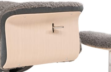 Reclinerfåtölj med fotpall - Grå fårskinnsimitation/whitewash ek - Grå - Products - Möbler - Fåtölj & stolar - Fåtölj - Biofåtölj & reclinerfåtölj