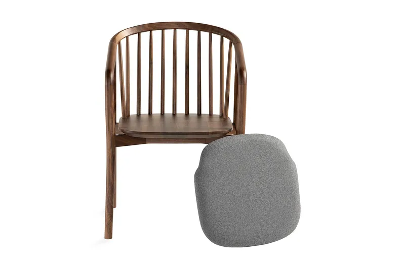 Noira Matstol med Armstöd - Valnöt - Products - Möbler - Fåtölj & stolar - Karmstol