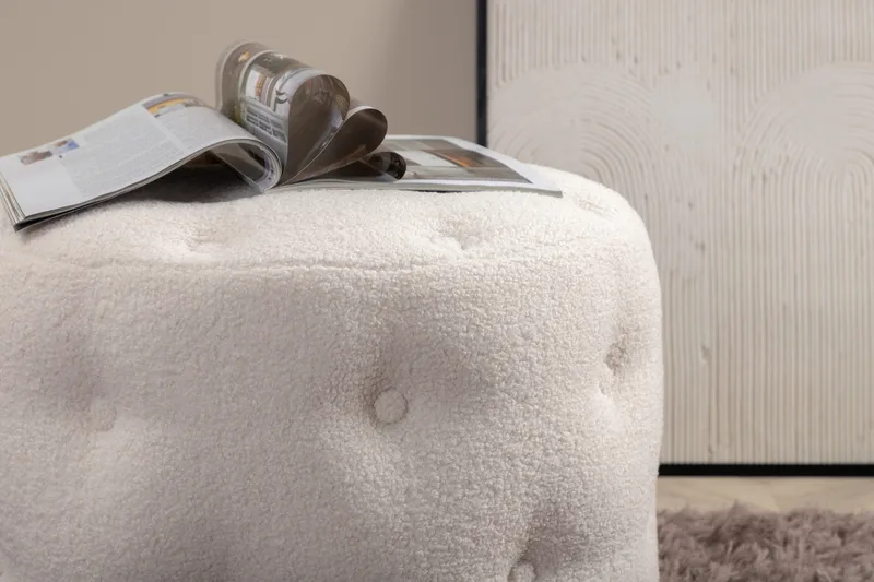 Benjamin Sittpuff - Benvit - Products - Möbler - Fåtölj & stolar - Pall & puff - Sittpuff