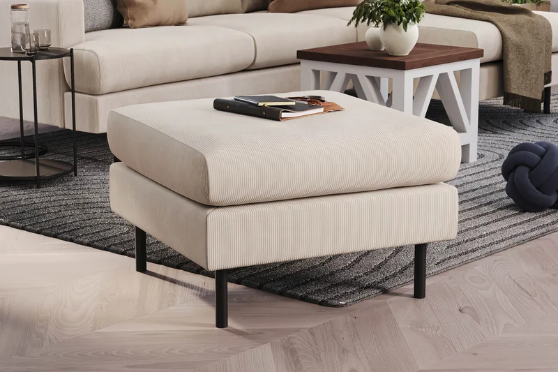 Menard Compact Fotpall 68 cm - Beige - Products - Möbler - Fåtölj & stolar - Pall & puff - Fotpallar