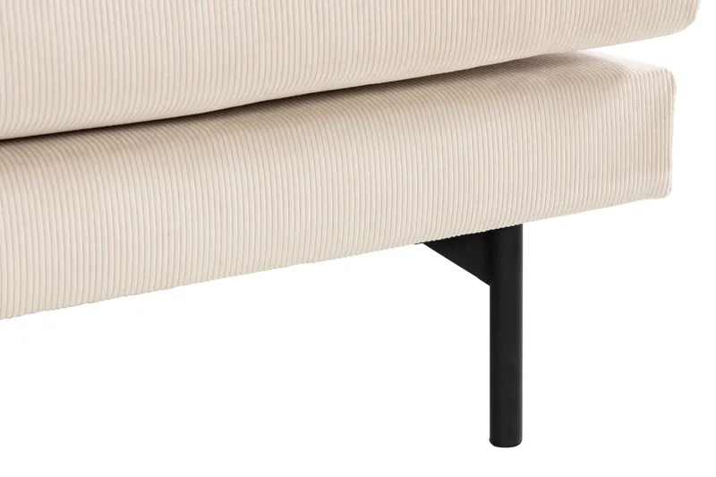 Menard Manchester Fotpall 87 cm Bred - Beige - Products - Möbler - Fåtölj & stolar - Pall & puff - Fotpallar