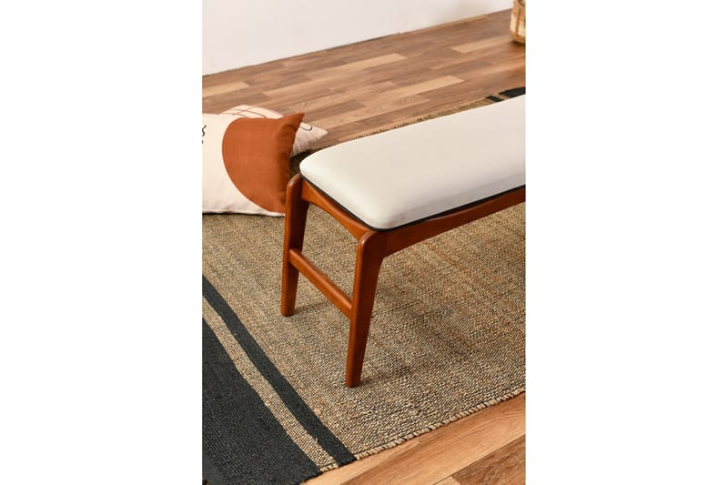 Touch Sittpall 120 cm - Valnöt/Cream - Products - Möbler - Fåtölj & stolar - Pall & puff - Fotpallar