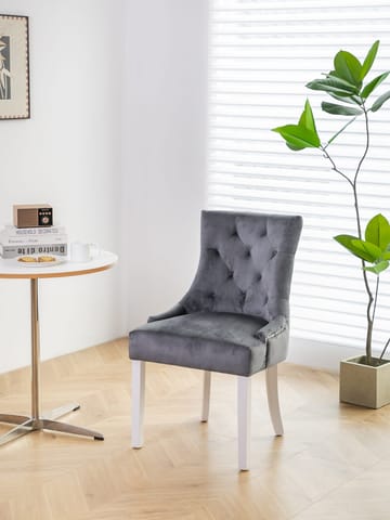 Tuva Stol i grå sammet - Grå sammet - Products - Möbler - Fåtölj & stolar - Matstol & köksstol