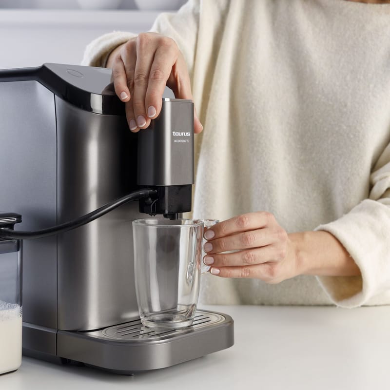 Kaffebryggare Taurus Accento Latte Automatisk - Products - Servering & matlagning - Köksmaskin - Värma & koka - Vattenkokare