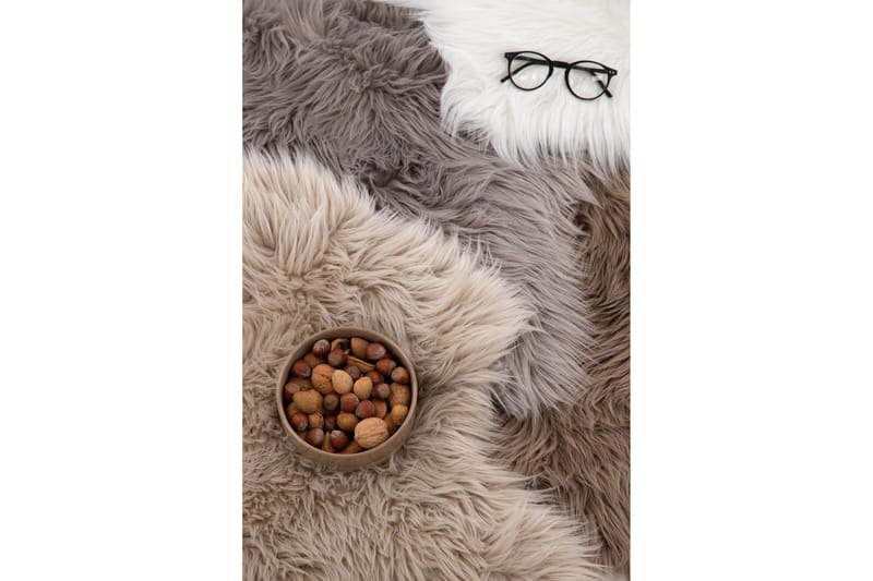 Katy Fårskinn 60x90 cm - Vit - Products - Textil & mattor - Matta - Fäll & skinnmatta - Fårskinn & lammskinn