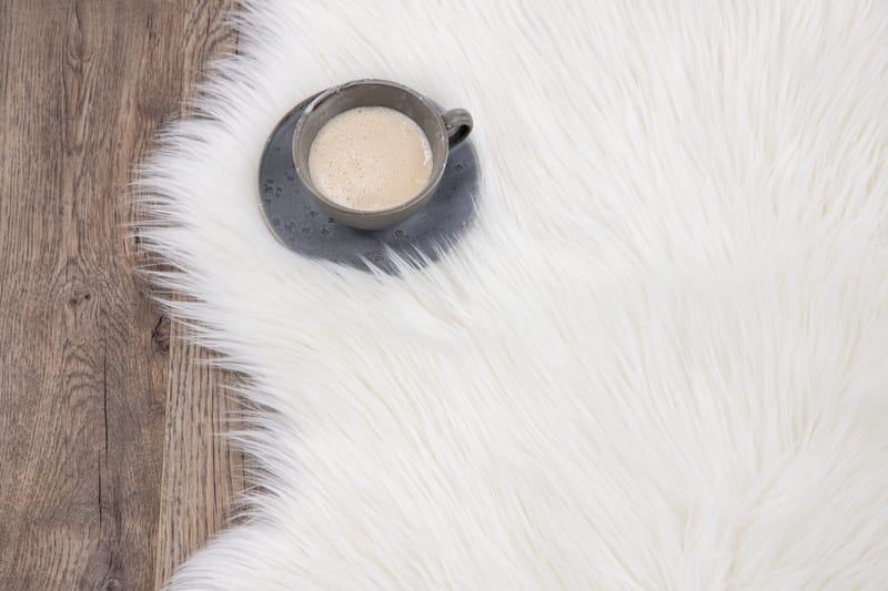 Katy Fårskinn 60x90 cm - Vit - Products - Textil & mattor - Matta - Fäll & skinnmatta - Fårskinn & lammskinn