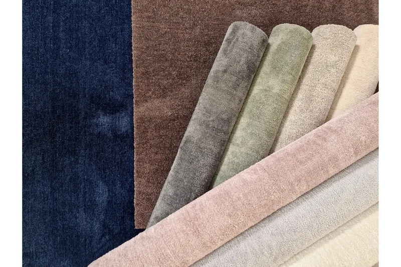 Feel Ryamatta 133x190 - Grön - Products - Textil & mattor - Matta - Modern matta - Ryamatta