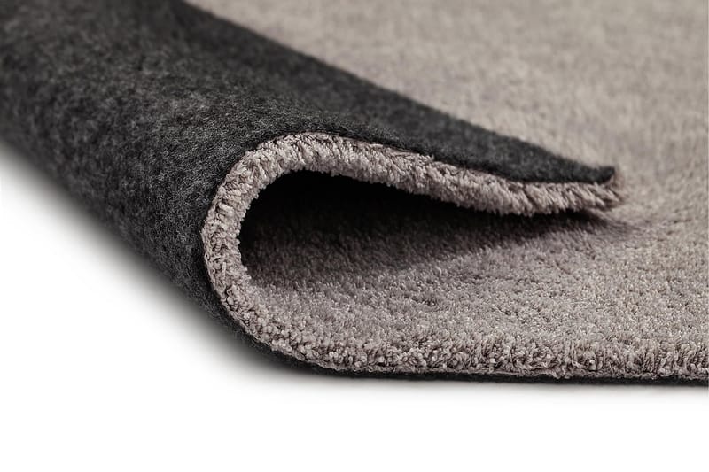 Feel Ryamatta 200x290 - Silver - Products - Textil & mattor - Matta - Modern matta - Ryamatta