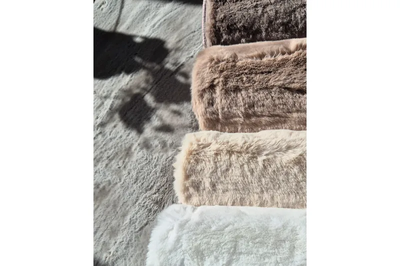 Heaven Deluxe Ryamatta 200x290 cm - Grå - Products - Textil & mattor - Matta - Modern matta - Ryamatta