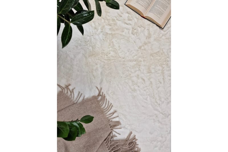 Heaven Ryamatta Vit 60*120 - Vit - Products - Textil & mattor - Matta - Modern matta - Ryamatta