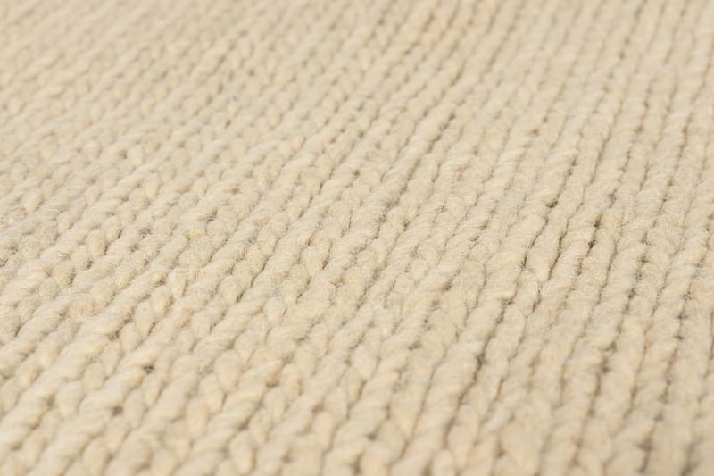 Marta Ullmatta 250x350 cm - Cremevit - Products - Textil & mattor - Matta - Modern matta - Ullmatta