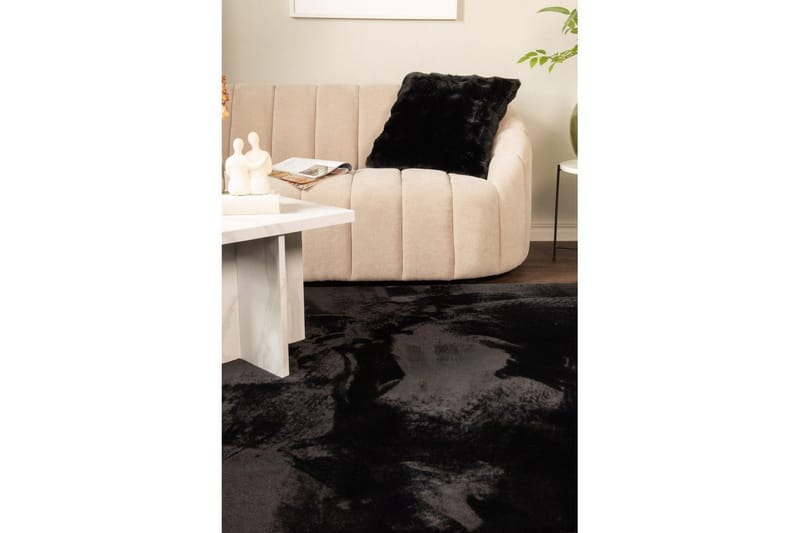 Relax Ryamatta 200x290 cm - Svart - Products - Textil & mattor - Matta - Modern matta - Ryamatta