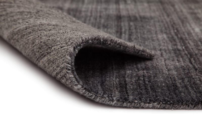 Rocks Viskosmatta 200x300 - Silver - Products - Textil & mattor - Matta - Modern matta - Viskosmatta & konstsilkesmatta