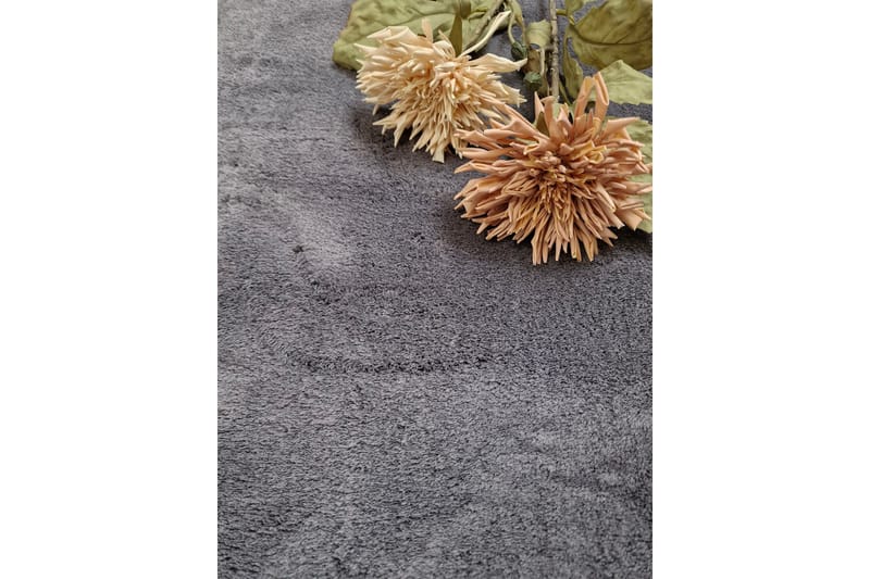 Soft Wiltonmatta 80x150 cm - Grafitgrå - Products - Textil & mattor - Matta - Modern matta - Wiltonmatta