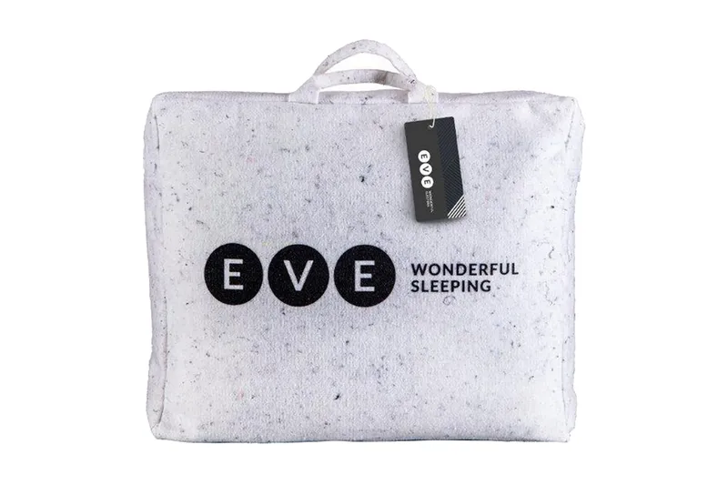 Mersedes Eve Kudde - Products - Textil & mattor - Sängkläder