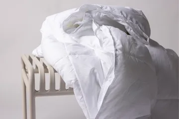 Selma Duvet - Vit - Products - Textil & mattor - Sängkläder - Täcke