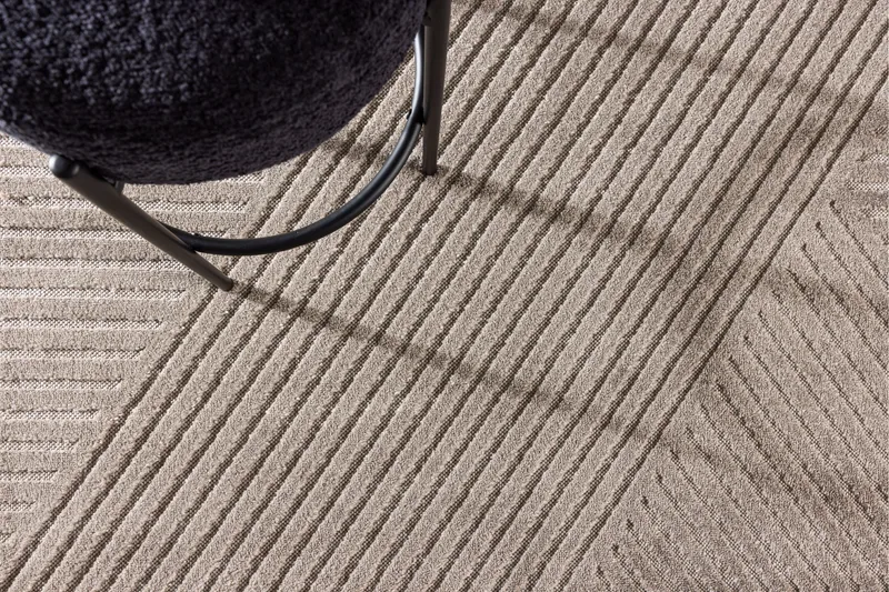 Aron Plastmatta 160x230 cm - Brun - Products - Utemöbler & utemiljö - Balkong & altan - Balkonggolv - Plastmatta balkong