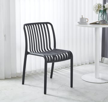 Matstol Noa i svart - Stapelbar - Svart - Products - Utemöbler & utemiljö - Balkong & altan - Balkongmöbler - Balkongstol