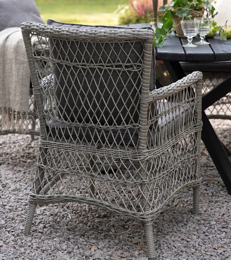 Utematstol i grå rotting med dyna - Grå - Products - Utemöbler & utemiljö - Balkong & altan - Balkongmöbler - Balkongstol