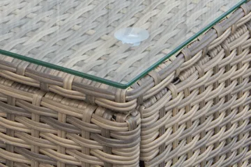 Dramilo Loungegrupp i konstrotting med bord och dynor - Beige - Products - Utemöbler & utemiljö - Loungemöbler - Loungeset & loungegrupp