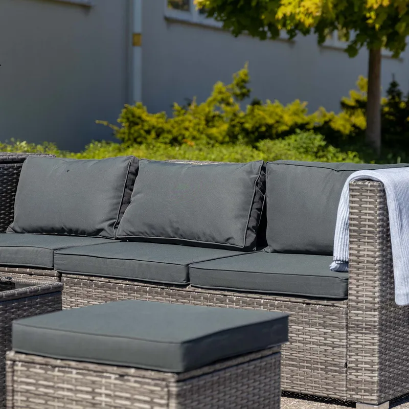 Exklusiv loungegrupp | Inbyggd förvaring | Grå konstrotting | Djursvik - Products - Utemöbler & utemiljö - Loungemöbler - Loungeset & loungegrupp