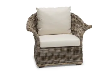Hillerstorp Edsklinta Utefåtölj m Dyna Rotting/Vit - Hillerstorp - Products - Utemöbler & utemiljö - Loungemöbler - Loungestol utomhus