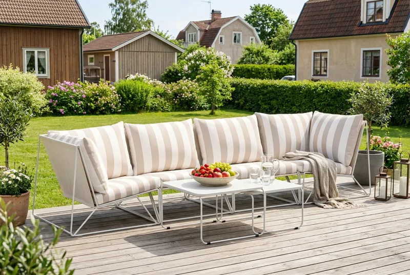 Usteryd utomhus rak 4-sits soffa - Beige/Striped - Products - Utemöbler & utemiljö - Loungemöbler - Loungesoffor