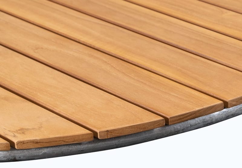 Teakbord Ø110 cm - Möllan - Teak / Galvaniserat stål - Products - Utemöbler & utemiljö - Utebord & trädgårdsbord - Matbord utomhus