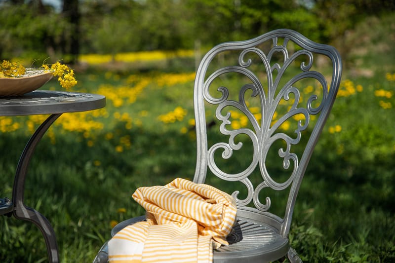 Nandin Balkonggrupp 2-sits - Silver - Products - Utemöbler & utemiljö - Utegrupp - Cafegrupp & cafeset