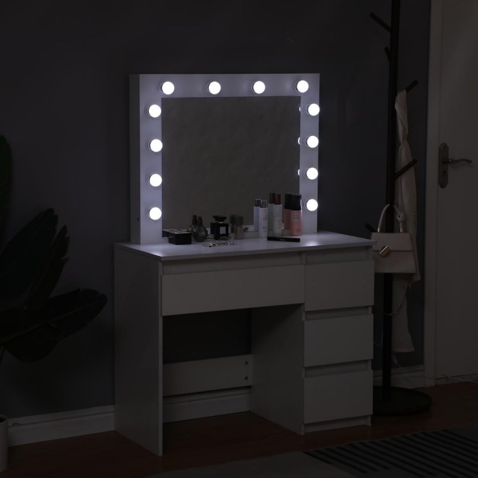 Giselle sminkbord med spegel och LED-belysning Giselle sminkbord med spegel och LED-belysning