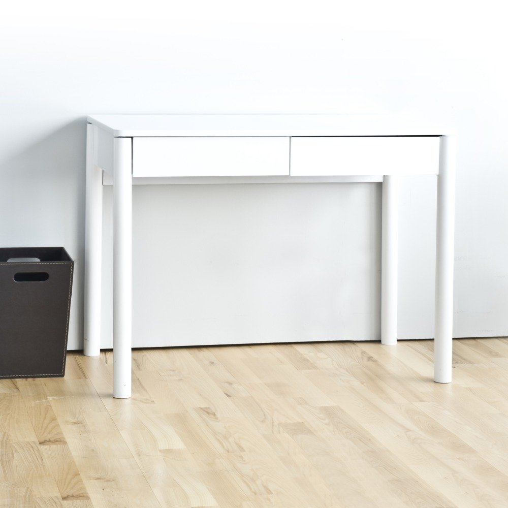 Karlstad Skrivbord Vit 2395 kr Trendrum.se Karlstad Skrivbord Vit 2395 kr Trendrum.se