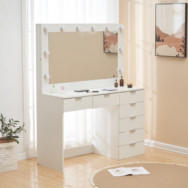 Sminkbord med spegel, belysning och f�rvaring + M�beltassar