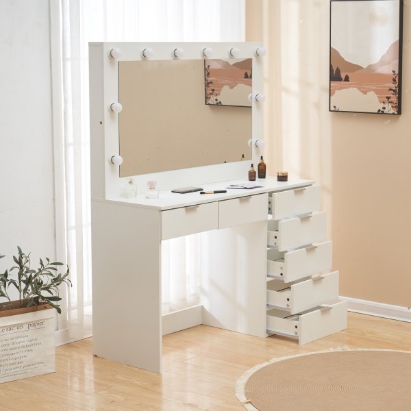 Sminkbord med spegel, belysning och f�rvaring + M�beltassar